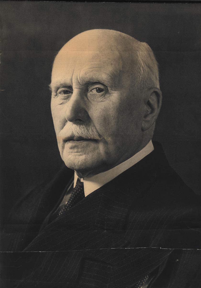 Portrait en civil de Philippe Pétain, années 1930. Archives municipales de Wambrechies – WIE_S178